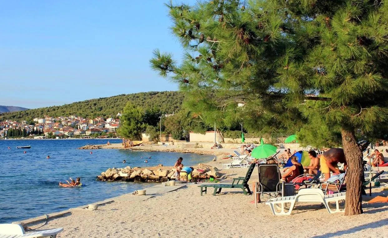 Apartman Varga Trogir 0*,  Croatia